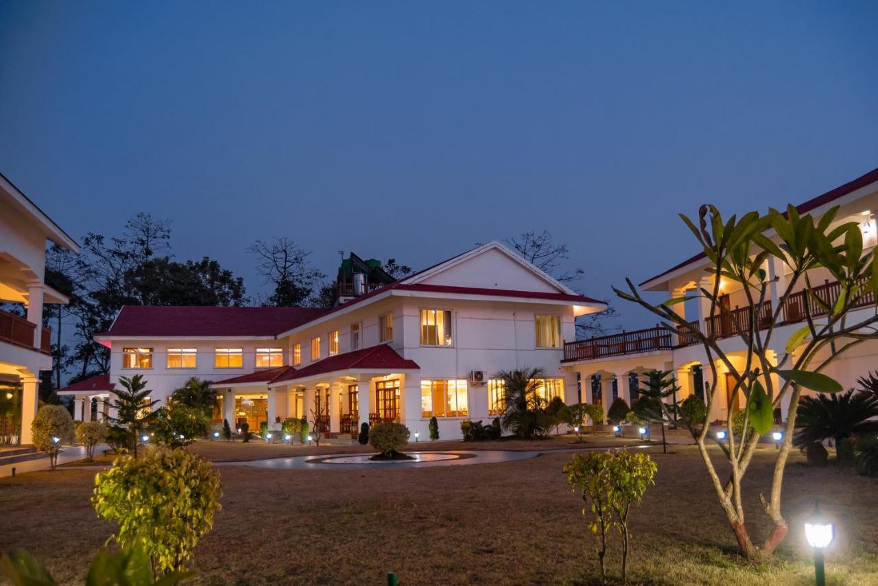 Hotel Earth Light Sauraha شيتوان المظهر الخارجي الصورة
